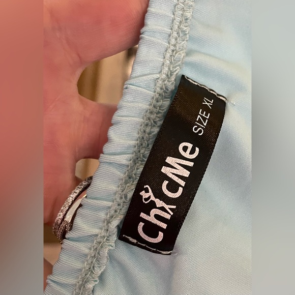 Sky Blue Silky Stretch Halter Women’s Backless Crop Top By “Chic Me” Size XL - Picture 8 of 8